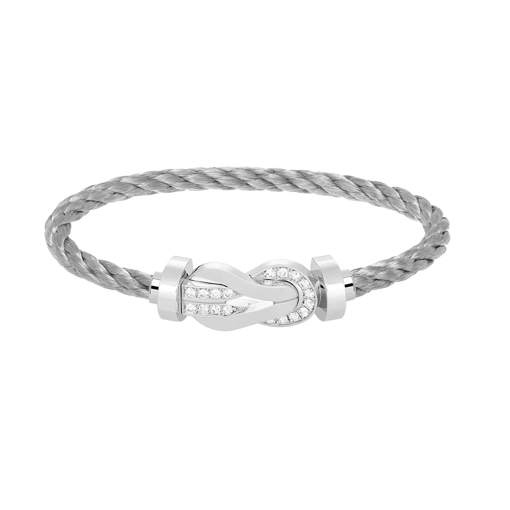 [vivabelle]CHANCE LARGE 8 FIGURE BUCKLE HALF DIAMOND BRACELET SILVER
