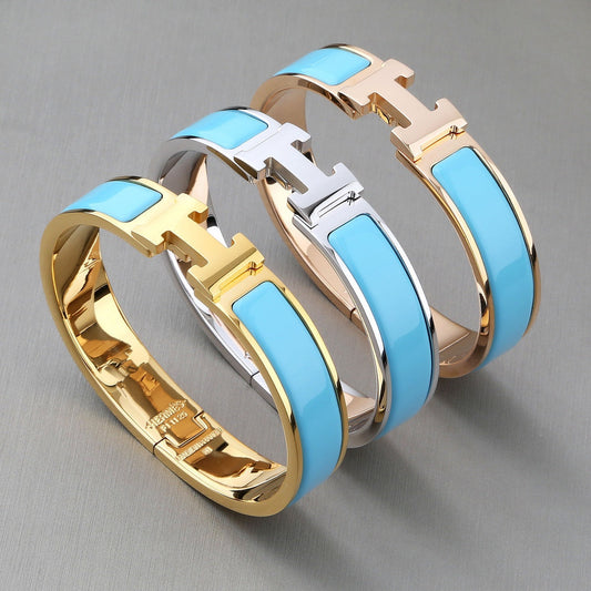 [vivabelle]H CLOUD BLUE BRACELET