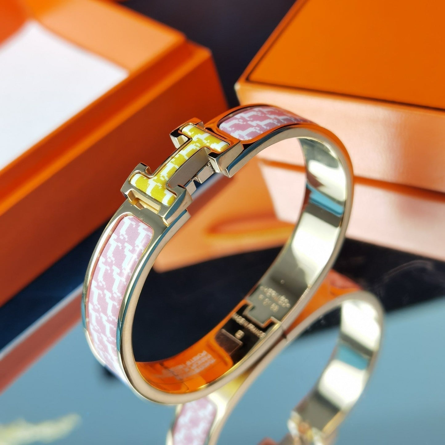 [vivabelle]H HORSE BRACELET 12MM