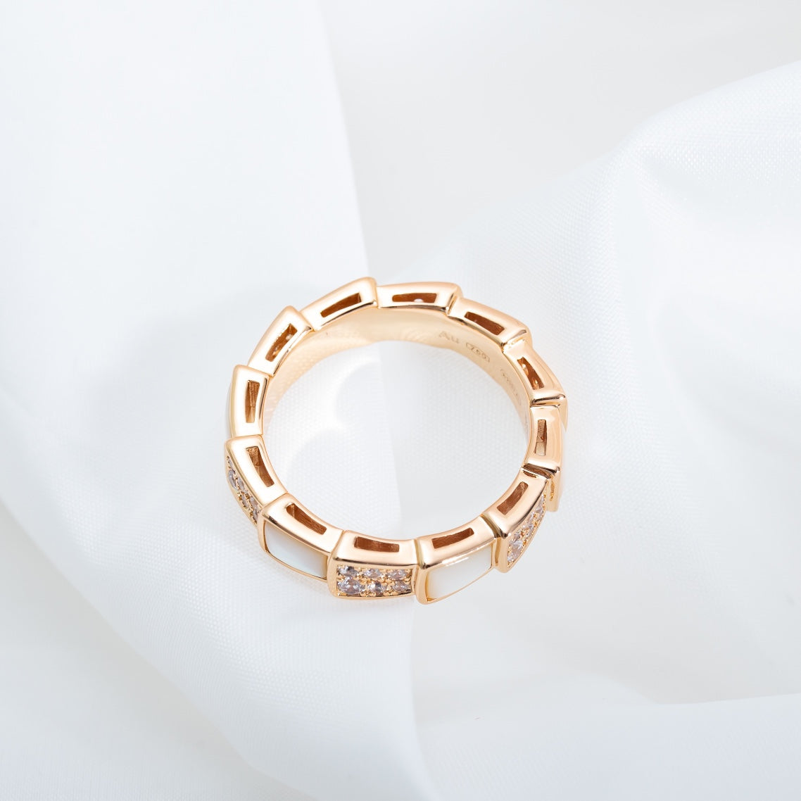 [vivabelle]SERPENTI RING ROTGOLD MIT DIAMANTEN 4MM