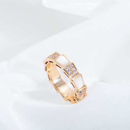 [vivabelle]SERPENTI RING ROTGOLD MIT DIAMANTEN 4MM