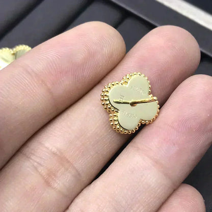 [vivabelle]CLOVER MINI 9.5MM LASER EARRINGS