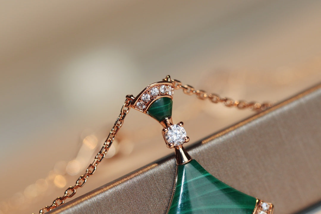 [vivabelle]DREAM NECKLACE MALACHITE DIAMOND