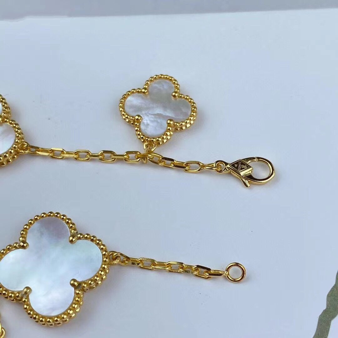 [vivabelle]MAGIC CLOVER MOP GOLD BRACELET 5 MOTIFS