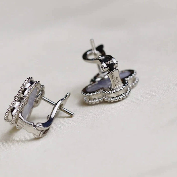 [vivabelle]CLOVER MEDIUM 1 MOTIFS  WHITE MOP EARRINGS SILVER
