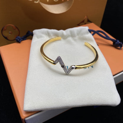 [vivabelle]VOLTE UPSITE DOWN DIAMOND GOLD OPEN BRACELET