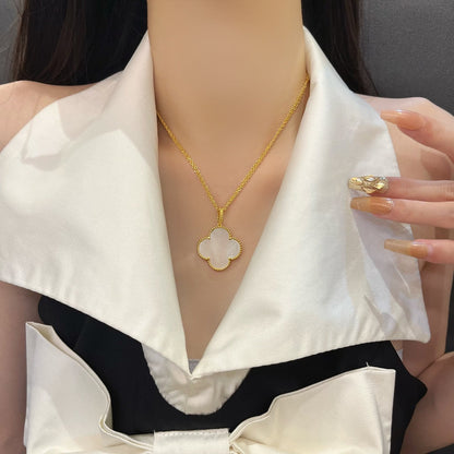 [vivabelle]CLOVER 25MM MOP LARGE PENDANT NECKLACE