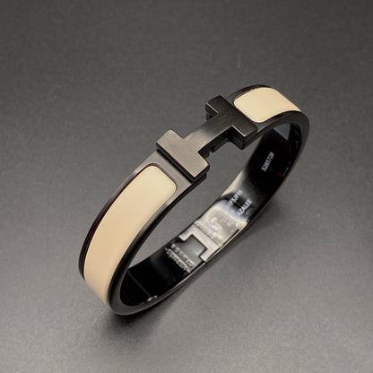 [vivabelle]H BRACELET 12MM BLACK BEIGE CERAMIC