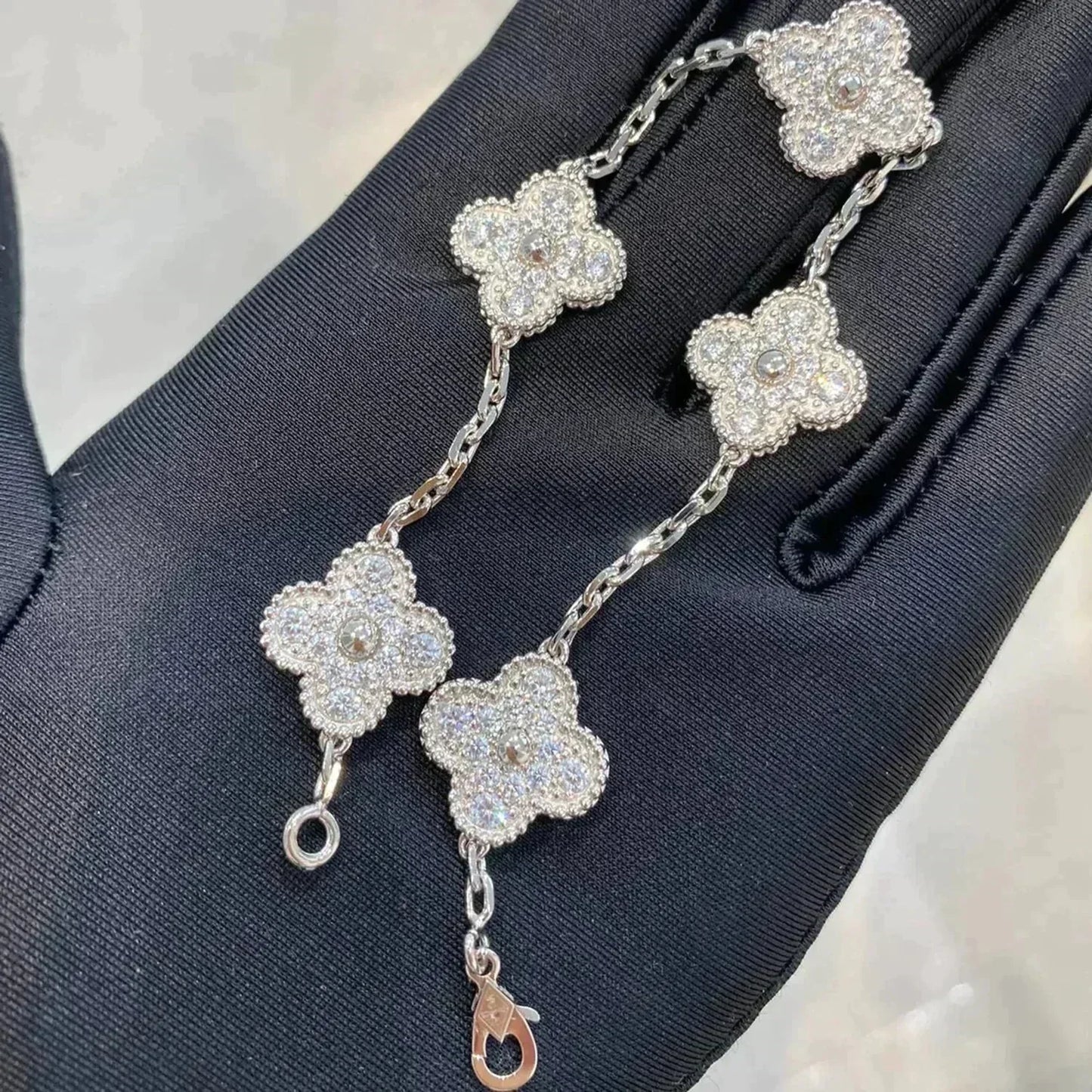 [vivabelle]CLOVER 5 MOTIFS DIAMANT ARMBAND SILBER