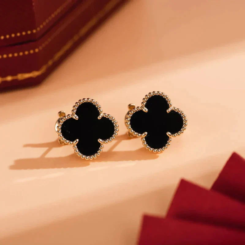 [vivabelle]CLOVER MEDIUM 1 MOTIFS  ONYX STUD EARRINGS