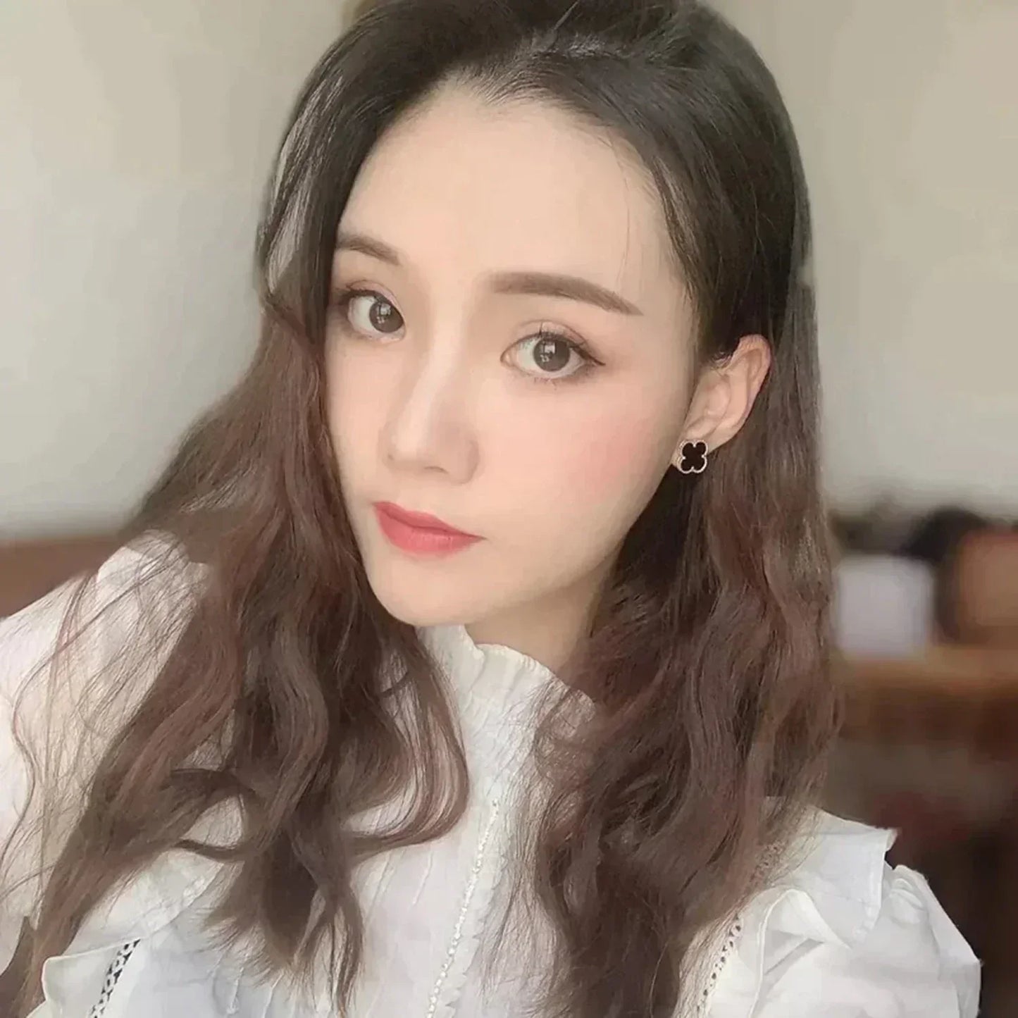 [vivabelle]CLOVER MEDIUM 1 MOTIFS  ONYX STUD EARRINGS