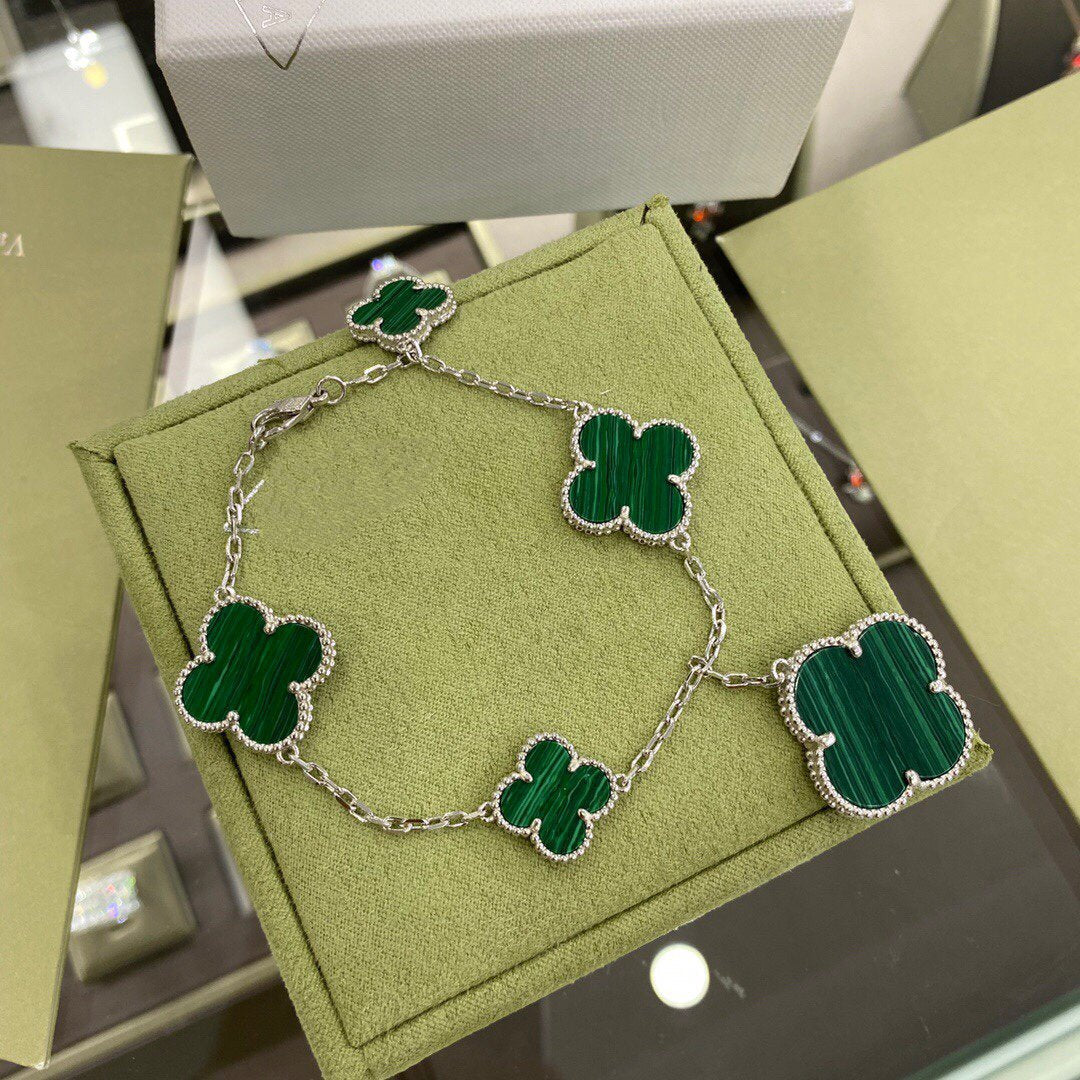 [vivabelle]CLOVER 5 MOTIFS SIVLER MALACHITE BRACELET