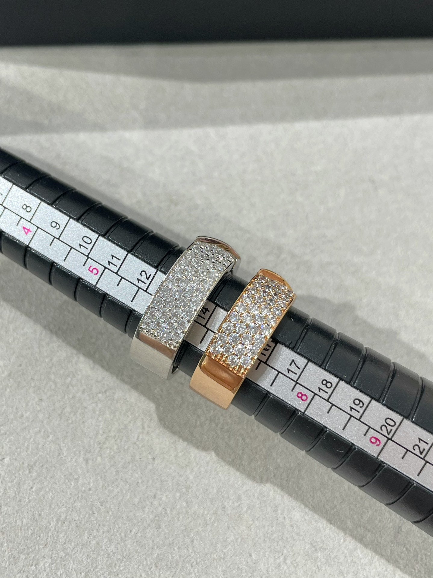 [vivabelle]LIENS EVIDENCE  DIAMOND PAVED RING