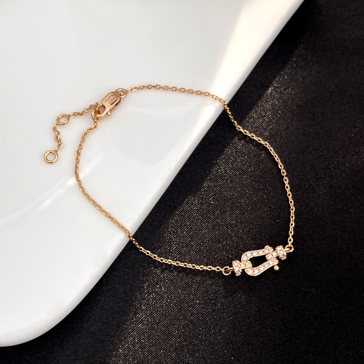 [vivabelle]FORCE 10 FULL DIAMOND BUCKLE CHAIN LINK MINI MODEL