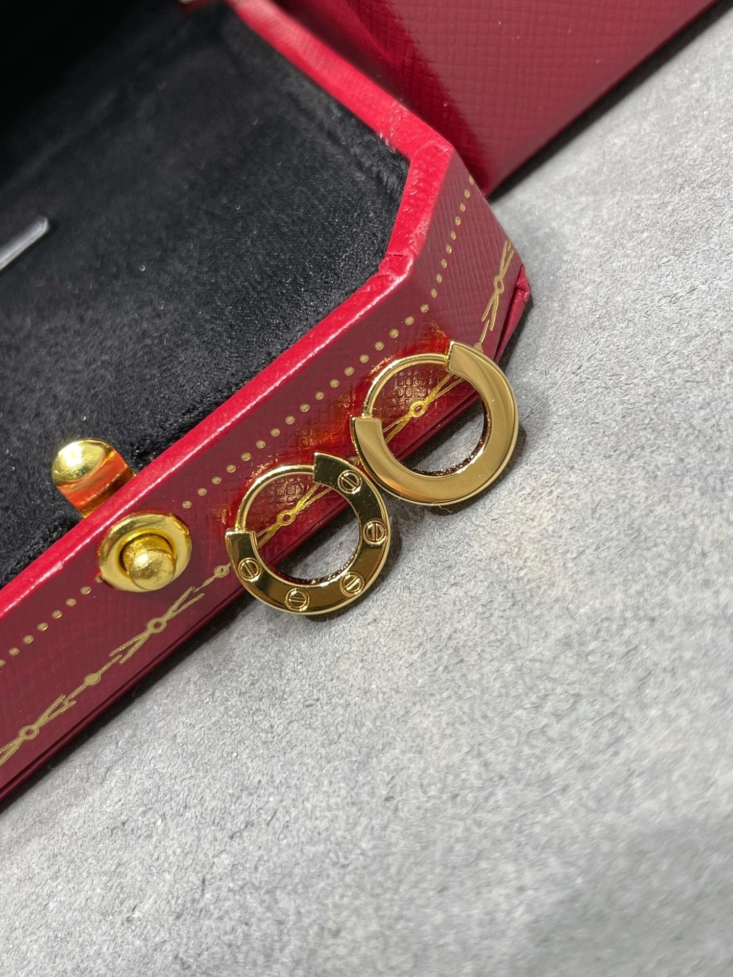 [vivabelle]LOVE MINI OHRRINGE