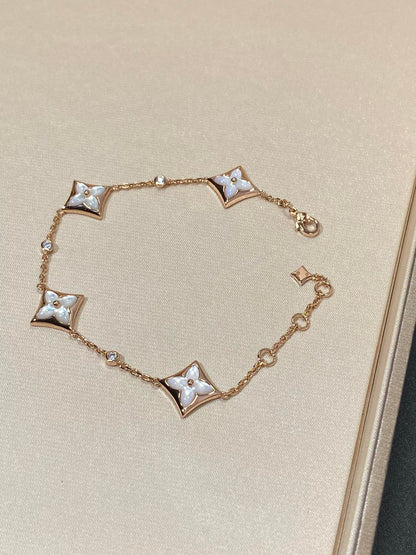[vivabelle]STAR 4 MOTIF MOP DIAMOND PINK GOLD BRACELET
