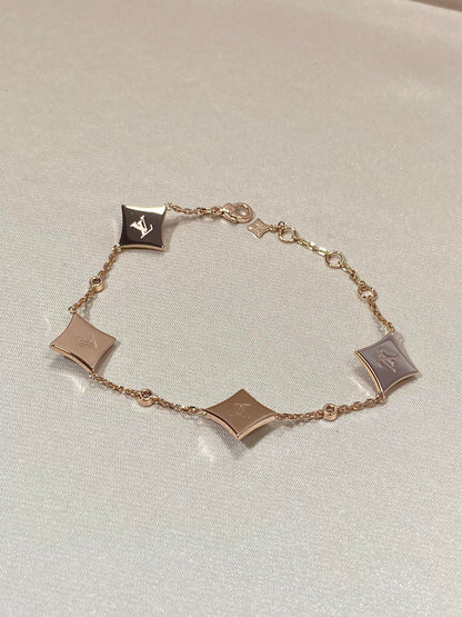 [vivabelle]STAR 4 MOTIF MOP DIAMOND PINK GOLD BRACELET