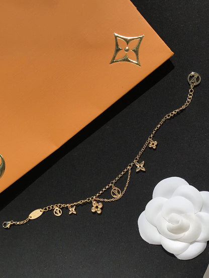 [vivabelle]BLOOMING PINK GOLD MOP BRACELET
