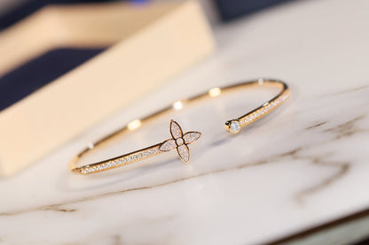 [vivabelle]IDYLLE GOLD OPEN BRACELET DIAMOND PAVED