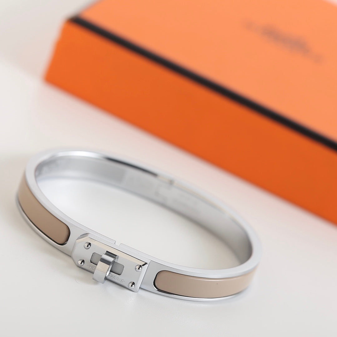 [vivabelle]HM KELLY GREY BRACELET