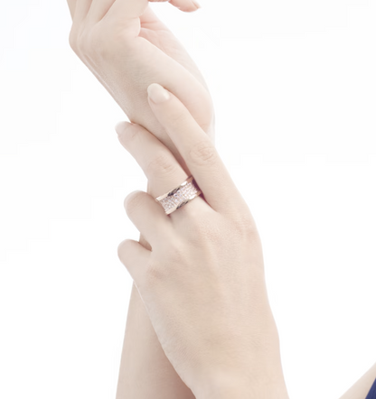 [vivabelle]ZERO 1 MIT DIAMANTEN AUF DEM SPIRALRING