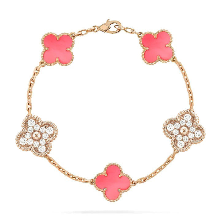 [vivabelle] Armband mit Kleeblatt-Motiv und 5 Diamanten in Rosa und Perlmutt-Rotgold