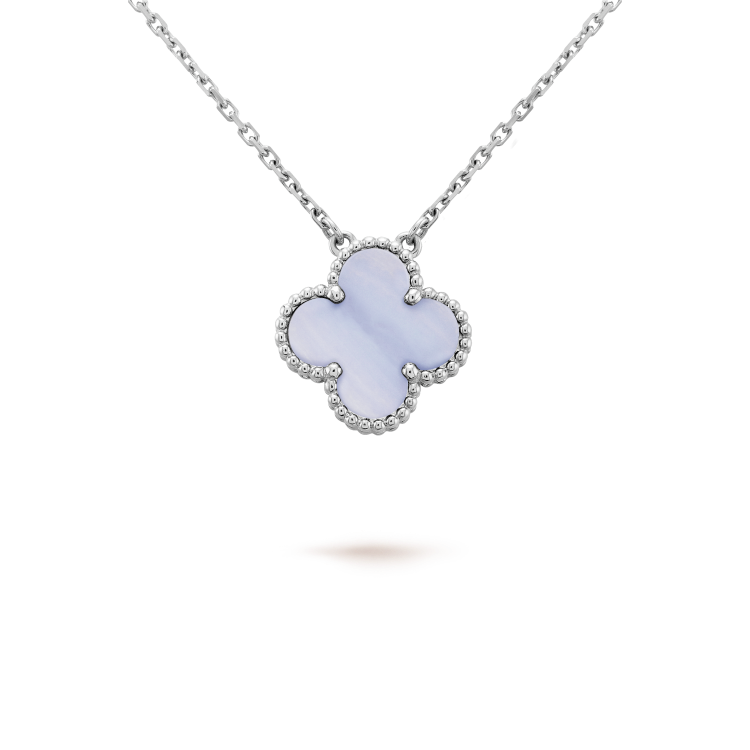 [vivabelle]CLOVER 15MM BLUE CHALCEDONY NECKLACE SILVER