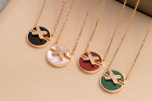 [vivabelle]JEUX DE PINK GOLD DIAMOND NECKLACE