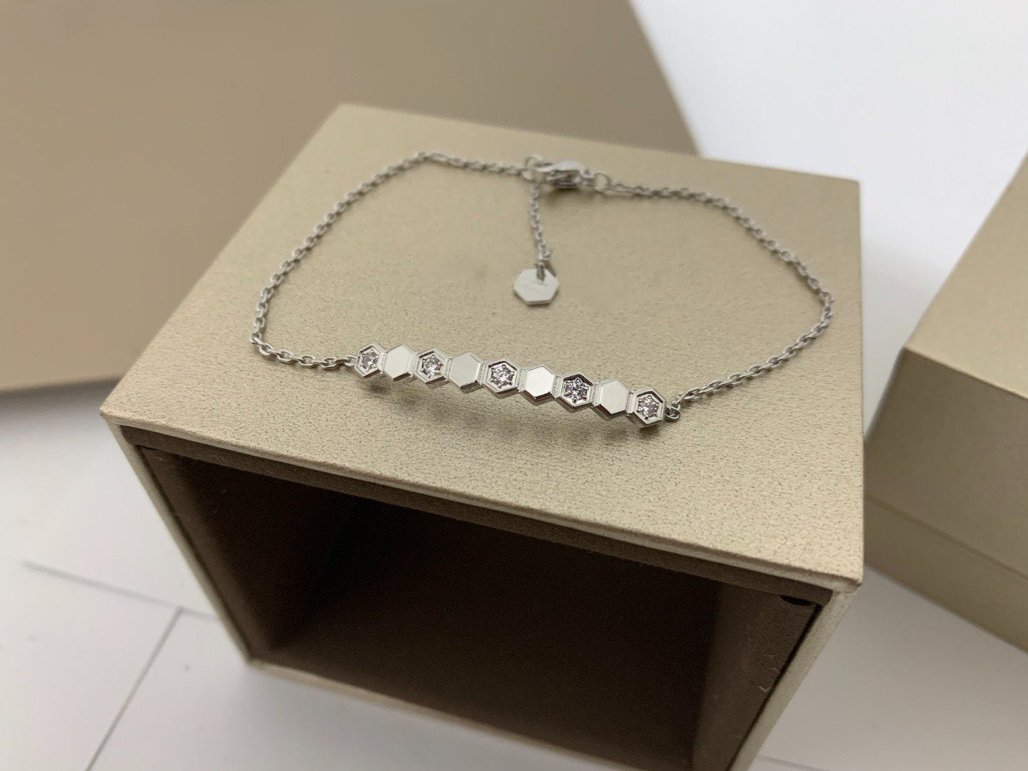 [vivabelle]BEE LOVE BRACELET DIAMOND