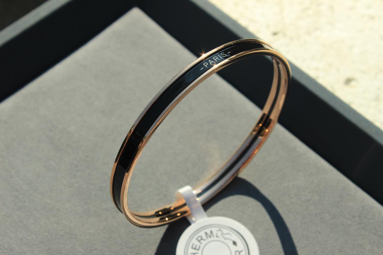 [vivabelle]HM UNI ARMREIFTASCHE