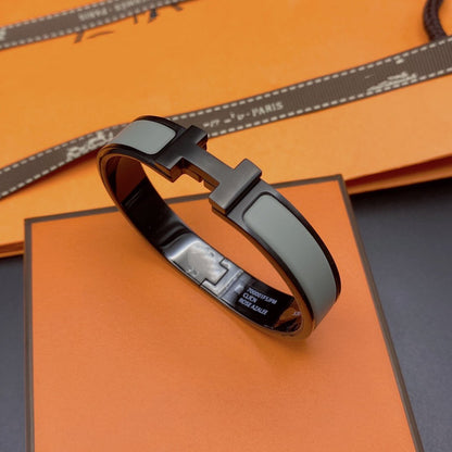 [vivabelle]CLIC HM SO BLACK GREY BRACELET