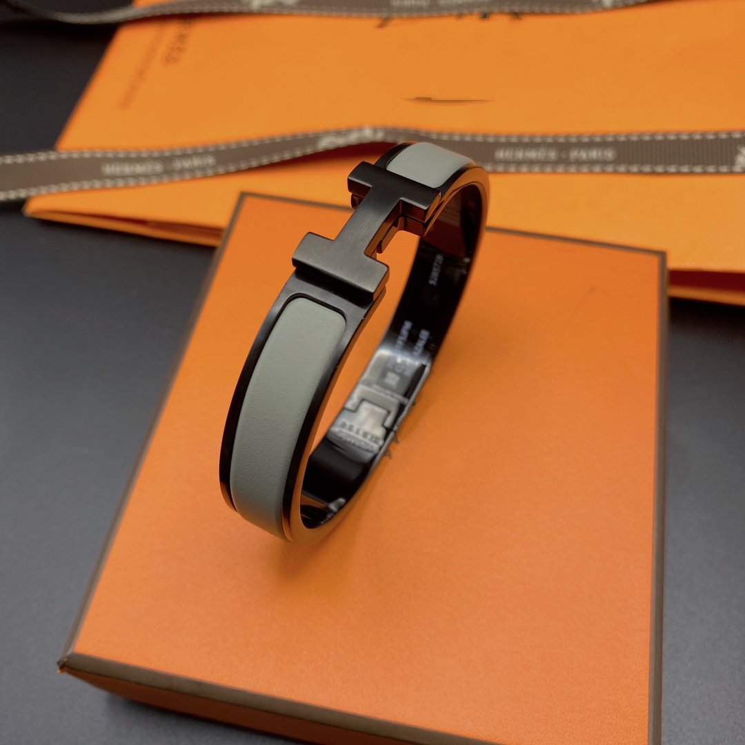 [vivabelle]CLIC HM SO BLACK GREY BRACELET