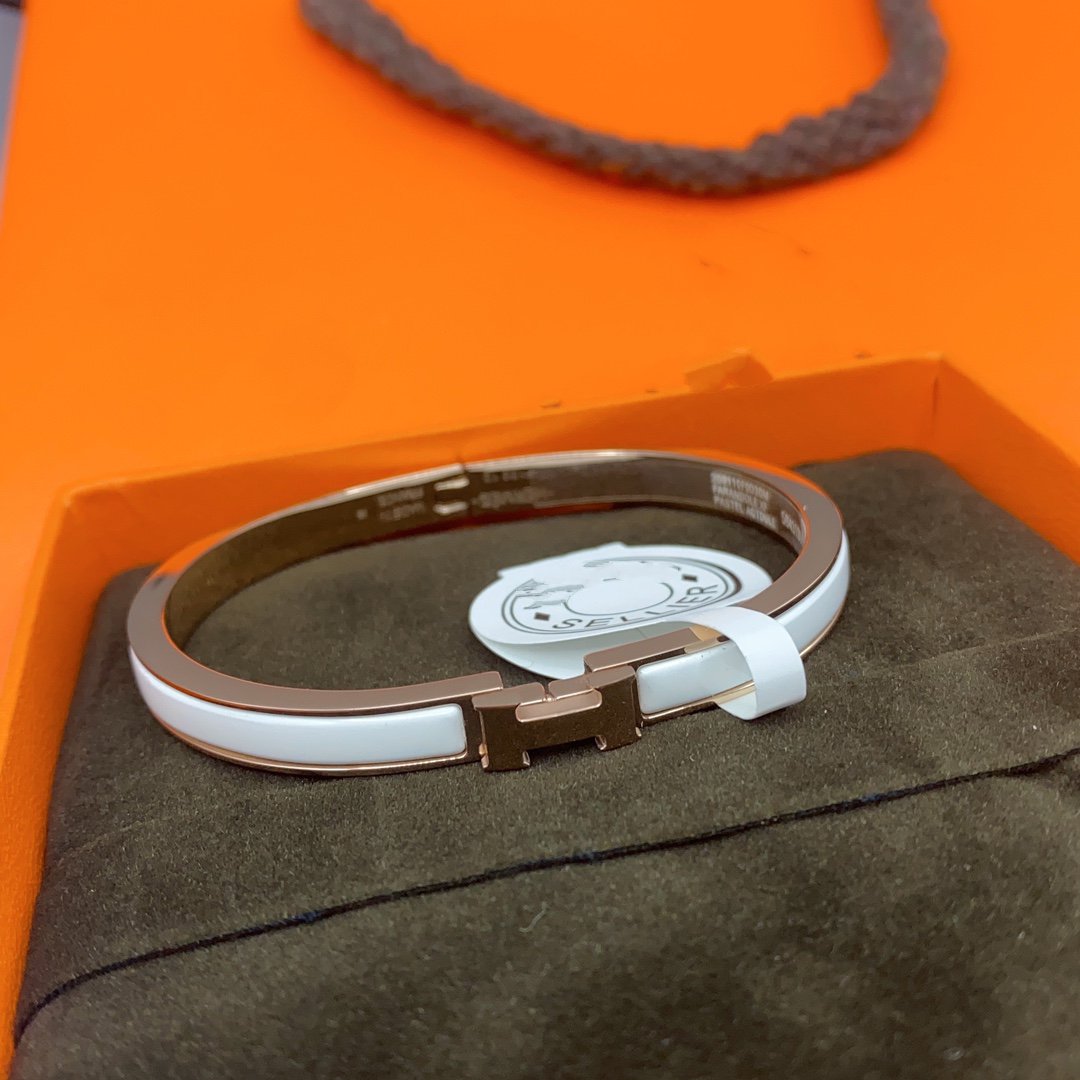 [vivabelle]CLASSIC HM CLIC WHITE 8MM ENAMEL BRACELET