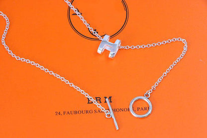 [vivabelle]HM HALSKETTE H BUCHSTABE OVAL SERIE