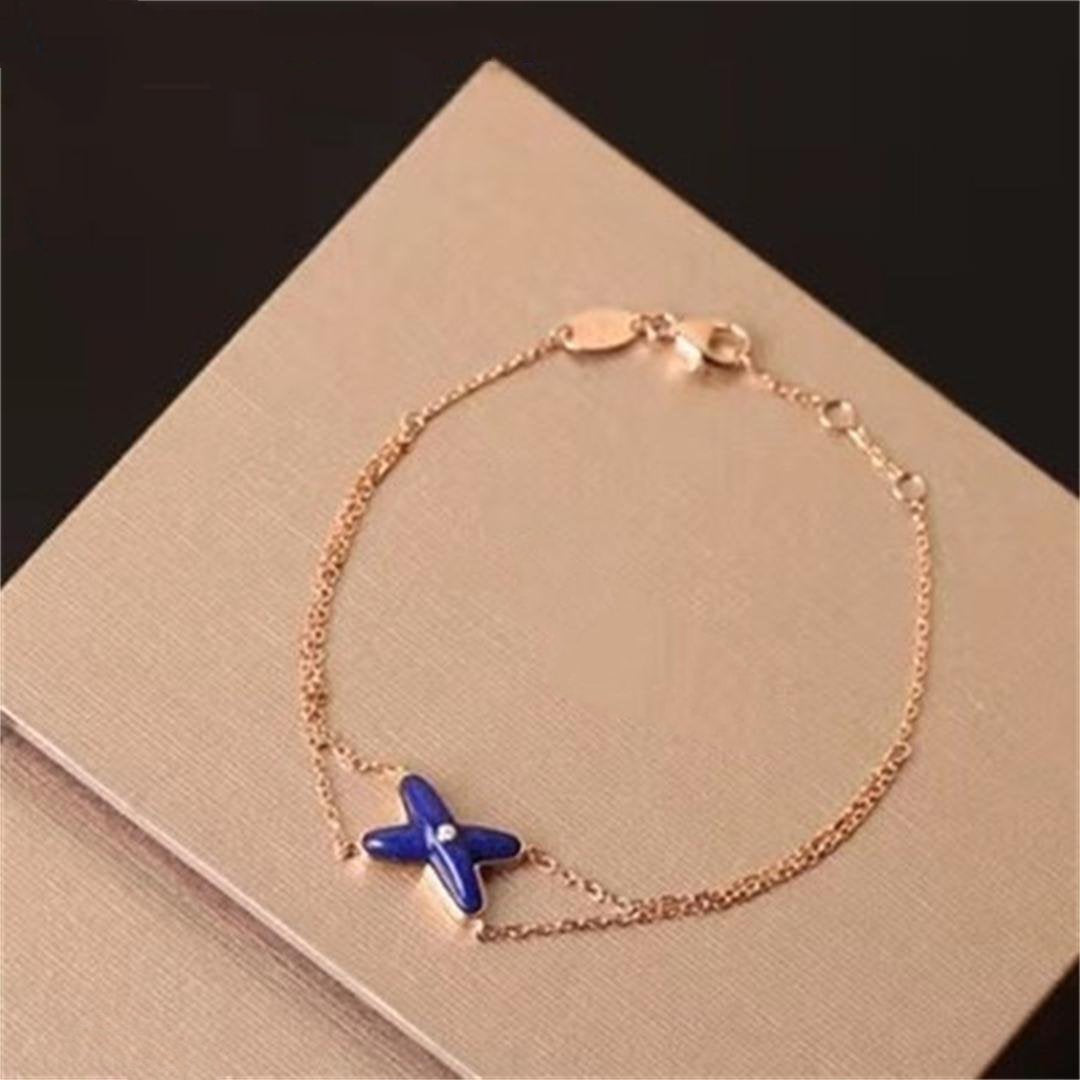 [vivabelle]Hollow Design Four-Leaf Clover Flower Shape Ring