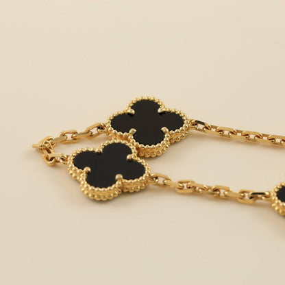 [vivabelle]CLOVER 5 MOTIVE SCHWARZER ONYX ARMBAND 
