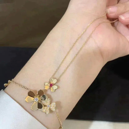[vivabelle]FRIVOLE GOLD FLOWER NECKLACE